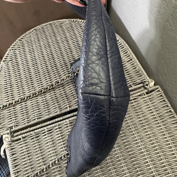 Tory Burch Marion Pebbled Leather Bag - Picture 3 of 5